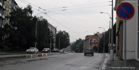 Za touto dopravní značkou: