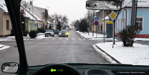 Odbočují-li řidiči protijedoucích vozidel vlevo: